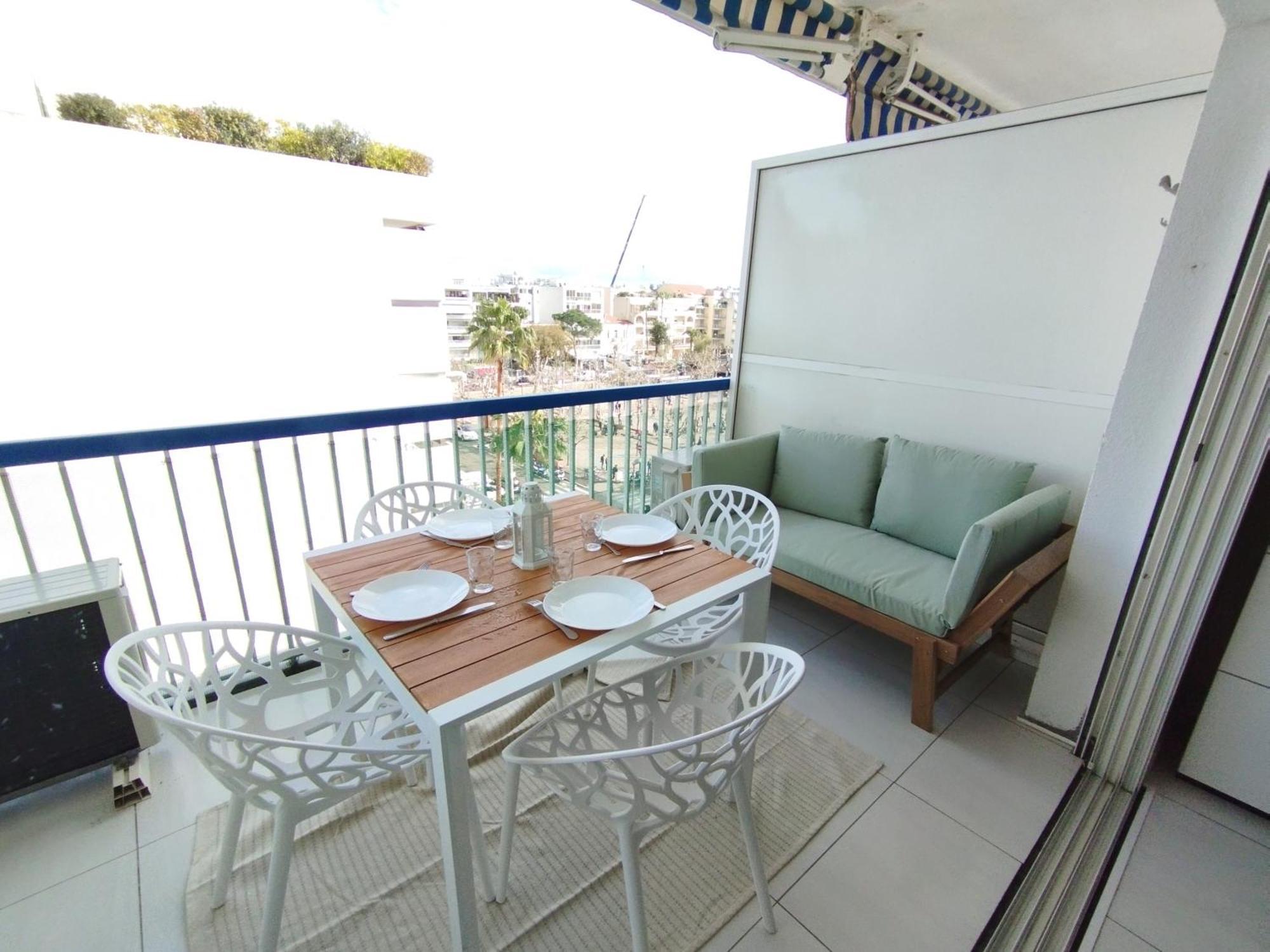 Cannes Palm Beach Parking, Clim, Wifi Plage 2' A Pieds 外观 照片