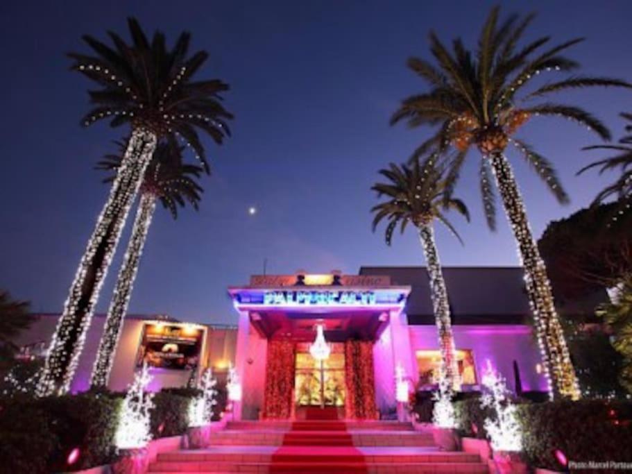 Cannes Palm Beach Parking, Clim, Wifi Plage 2' A Pieds 外观 照片